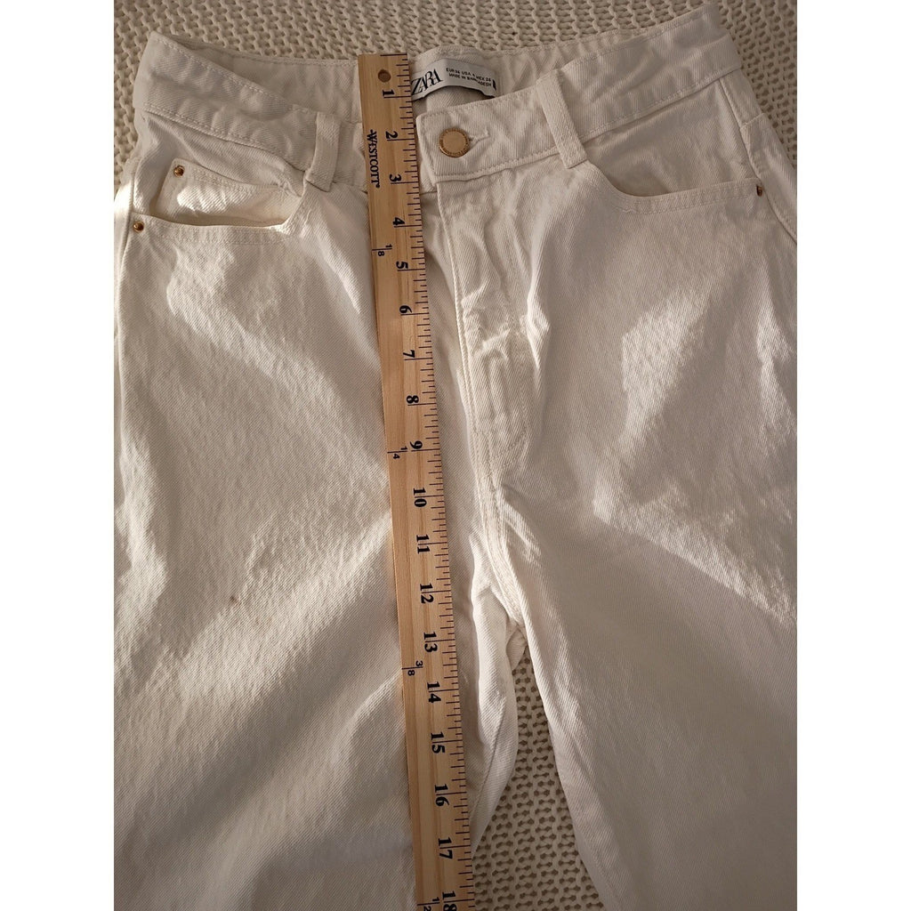 ZARA High Waisted Cream Beige Straight Leg Denim Jeans Women US 4 EUR 36