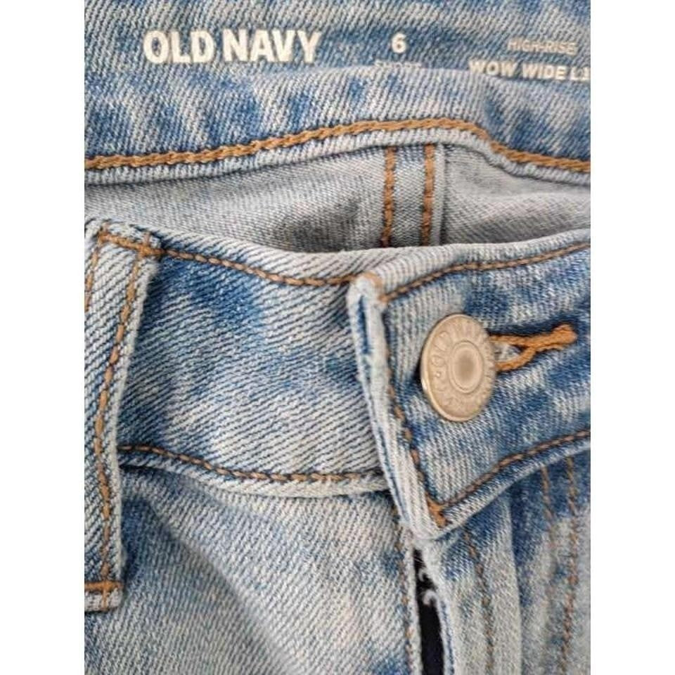 Old Navy Womens High Rise Wow Wide Leg Jeans Light Wash Blue Size 6 Short