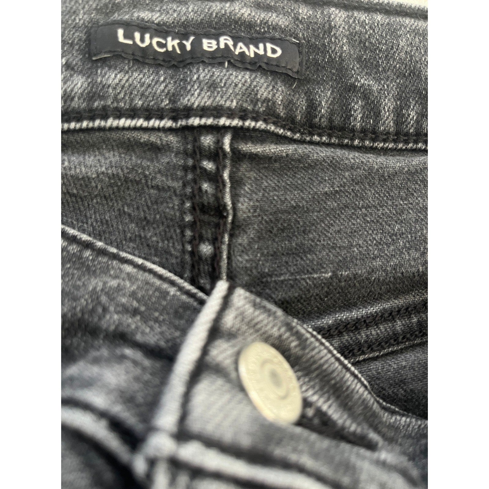 Lucky Brand Men's Black Straight Leg Jeans W33 L32 NWOT Classic Minimalist