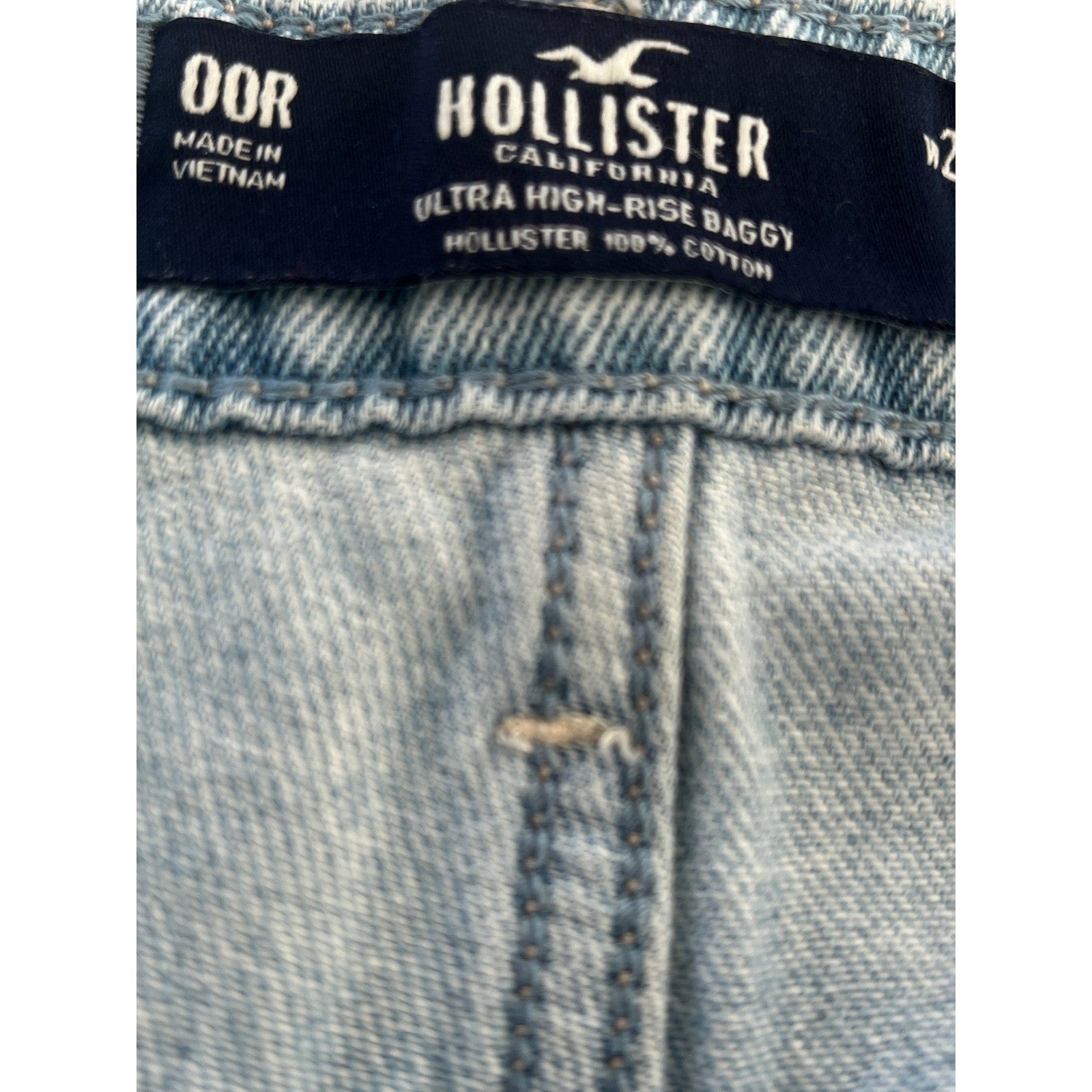 Hollister California Hight Rise Wide Leg Light Wash Jeans -25
