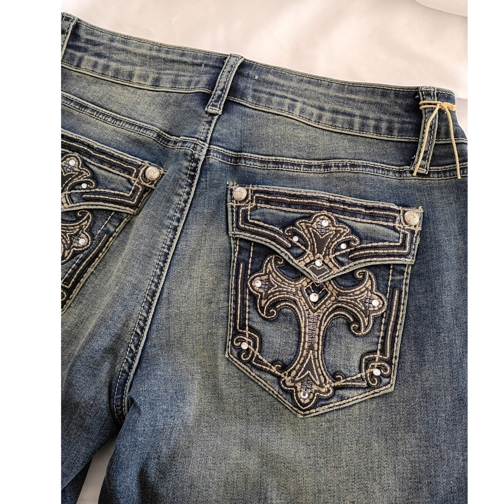 FIRE & RAIN Embellished Bootcut Jeans Medium Wash Size 7