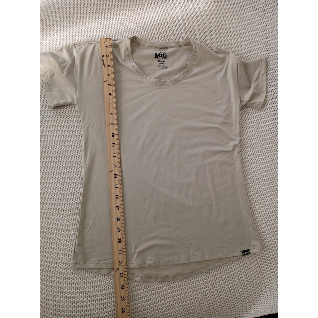 REI Co-op Tan Hiking T-Shirt Size Fits S Activewear Stretch Crew Neck