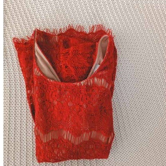 Maeve Anthropologie Red Lace Peplum Top Eyelash Trim Short Slve XS Romantic $98