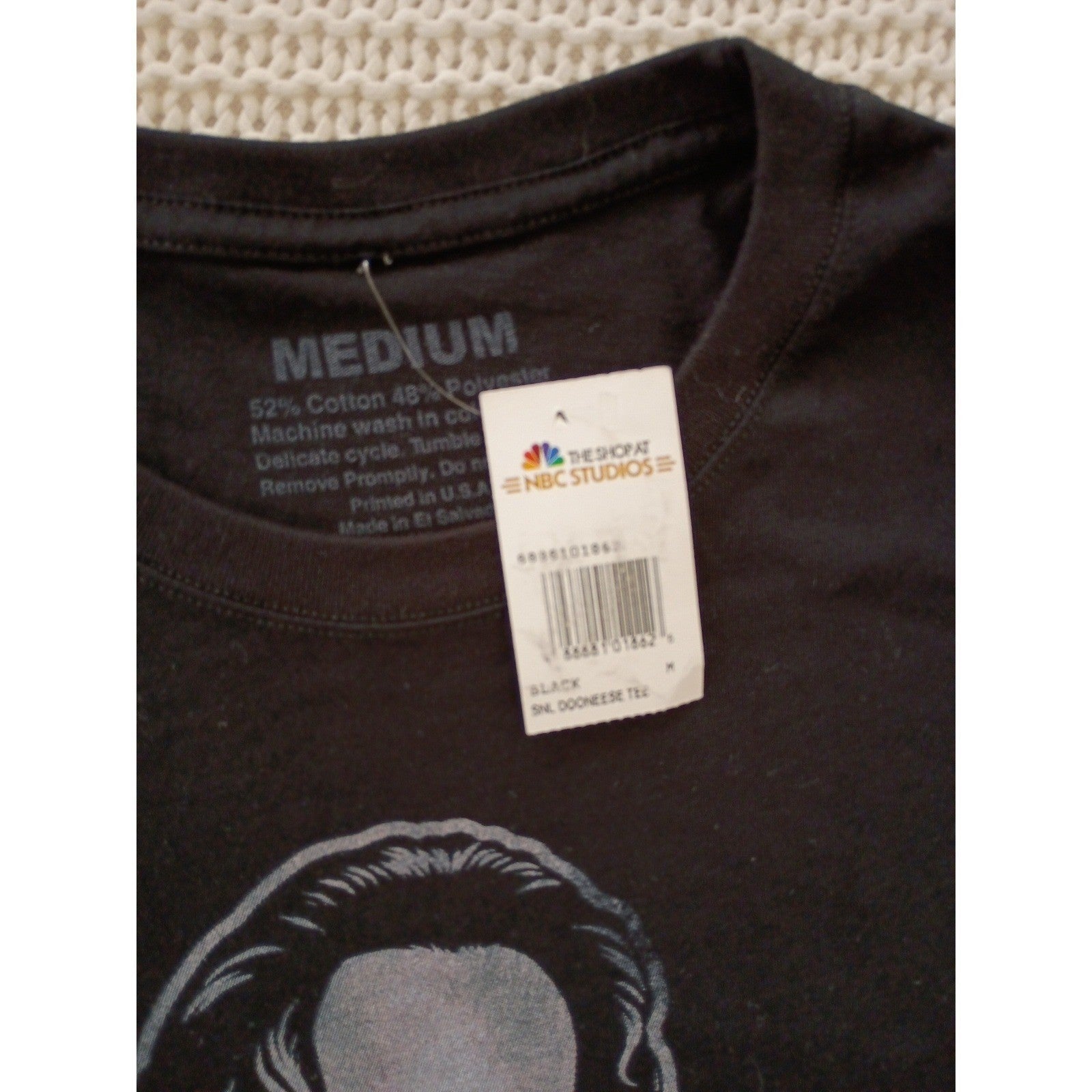 SNL Dooneese Kristen Wiig NBC Studios Graphic Tee Black 100% Cotton NWT Size M