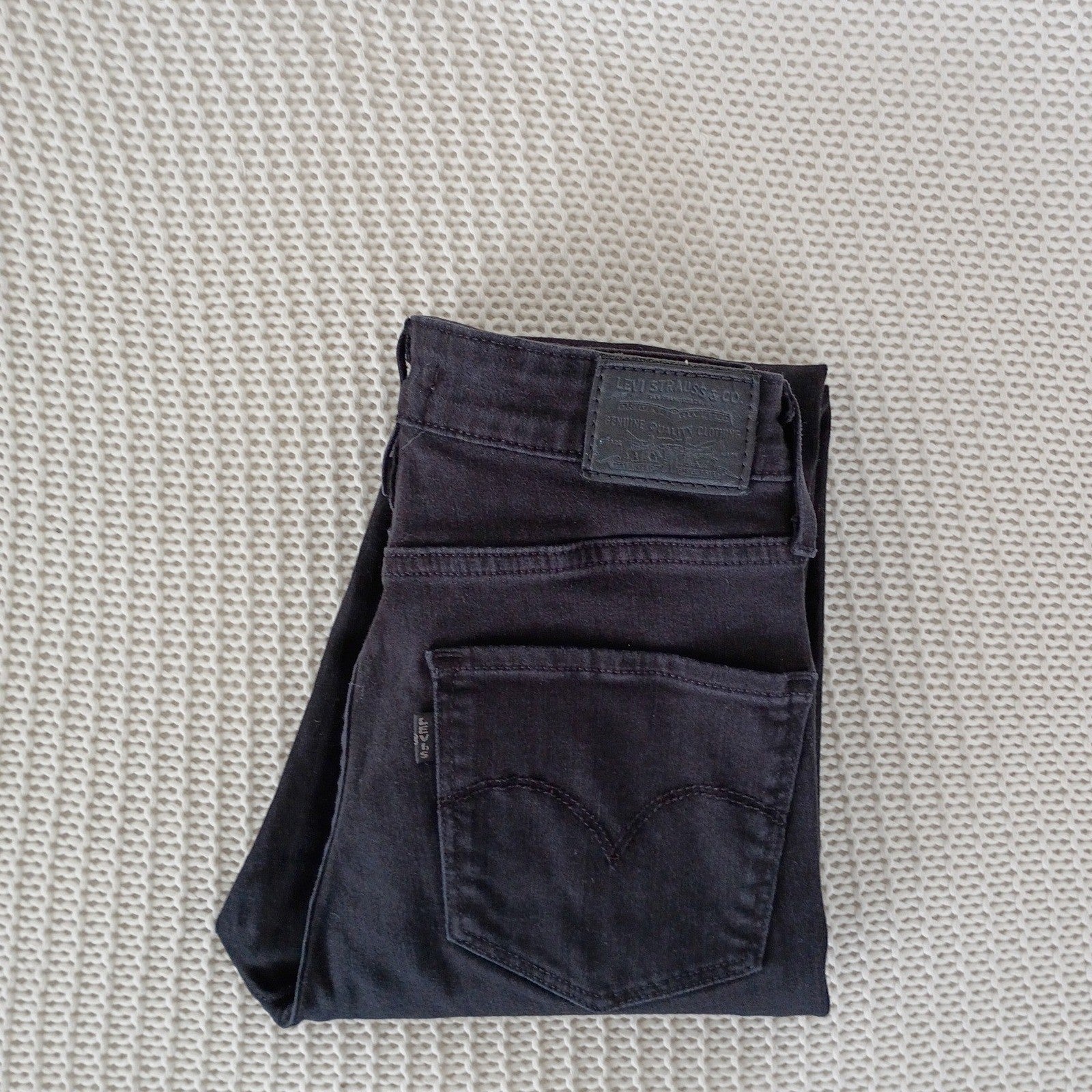 LEVI'S 721 High Rise Skinny Black Jeans 27x29 NWOT Distressed Cotton Viscose
