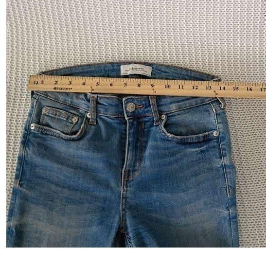 ZARA UK Y2K Low Rise Skinny Jeans Medium Wash Blue 27x30 Indie Sleaze VTG