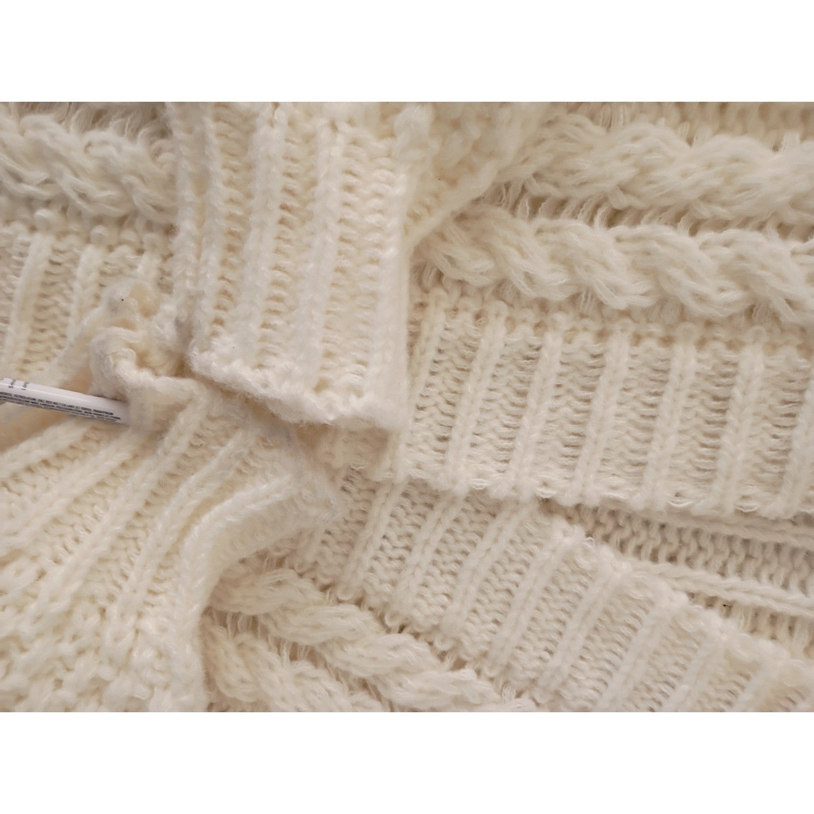 Princess Polly Elegant Cozy Cream Cable Knit Cropped Cardigan Open Front M NWOT