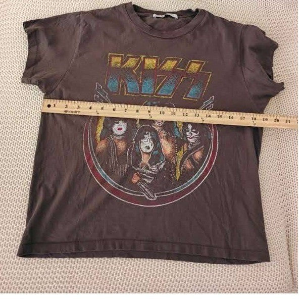 Kiss Band Daydreamer Graphic T Shirt Gray Retro Rock Concert Tee Rock Classic