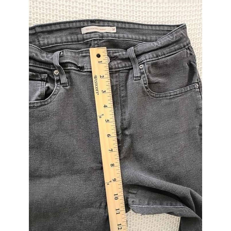 Levis 721 High Rise Skinny Jeans 31x30 Charcoal Black Faded Denim Pants