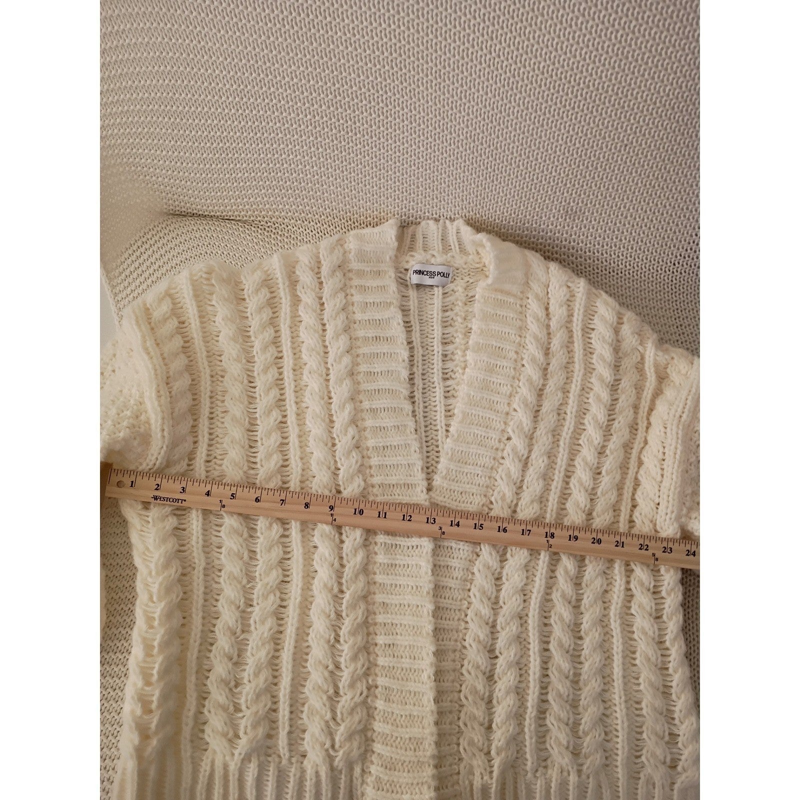 Princess Polly Elegant Cozy Cream Cable Knit Cropped Cardigan Open Front M NWOT