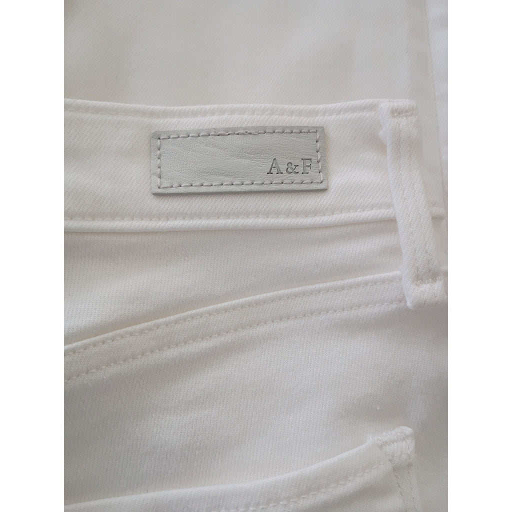 Abercrombie & Fitch White Harper Mid Rise Super Skinny Jeans 26x29 2R NWOT