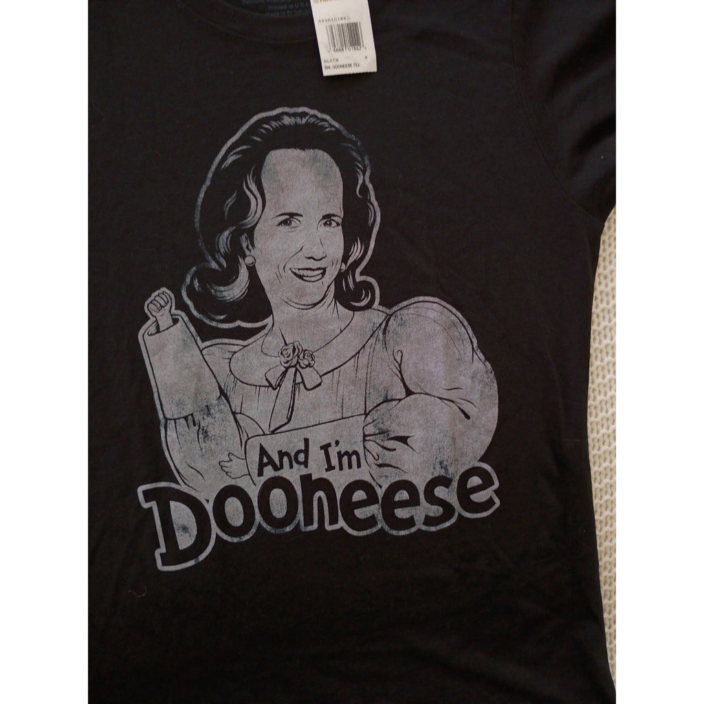 SNL Dooneese Kristen Wiig NBC Studios Graphic Tee Black 100% Cotton NWT Size M